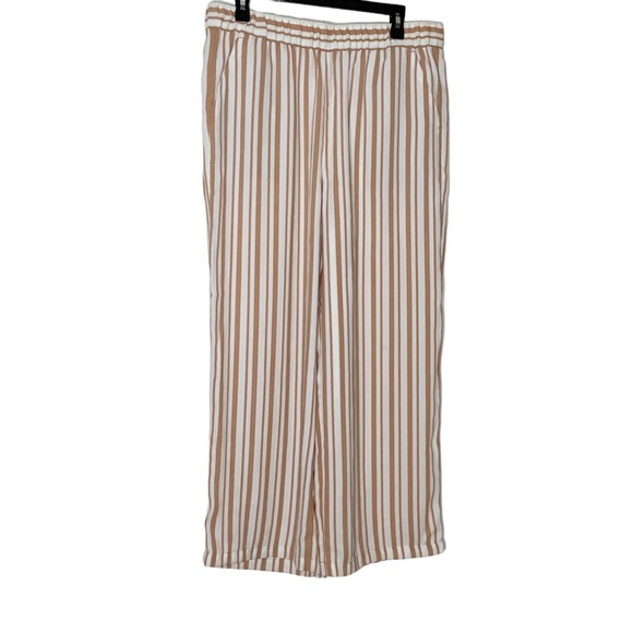 LOFT-Vertical stripes, wide leg pants. Size L - Picture 1 of 6